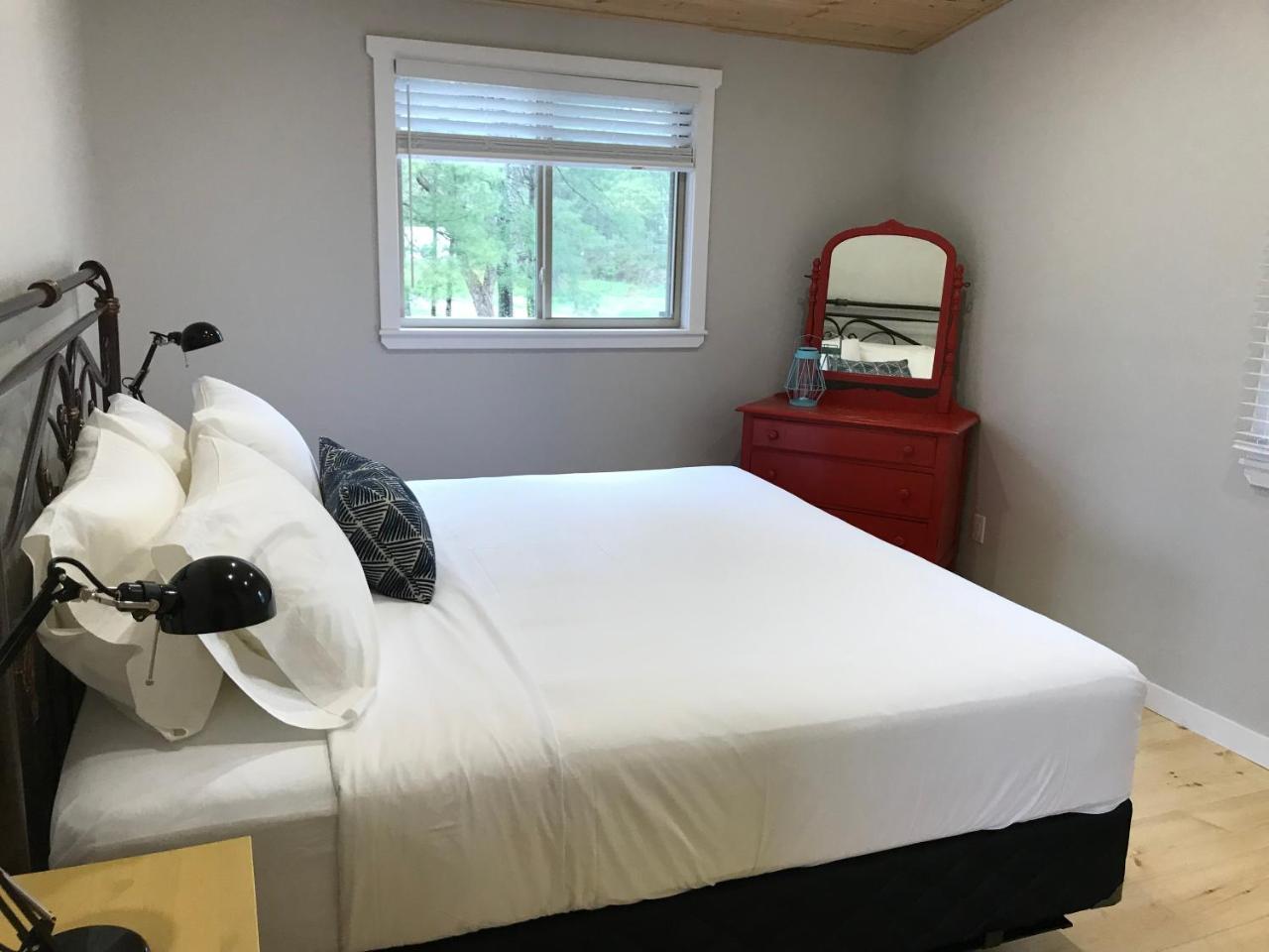 Lakair Lodge Sudbury Esterno foto